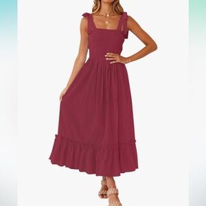 Elegant Burgundy Maxi Dress